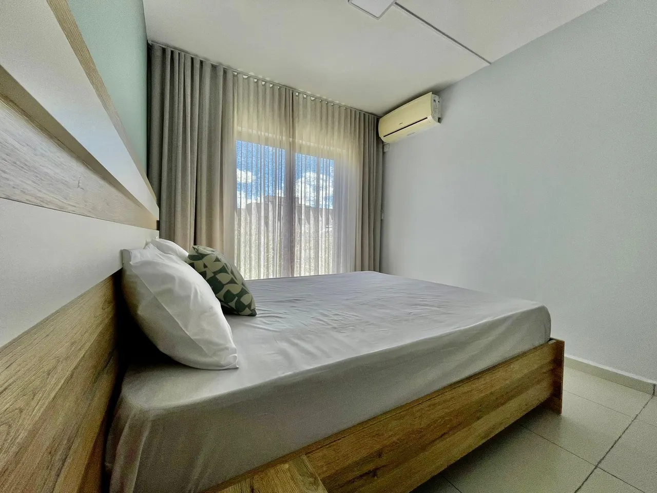 18 Bedroom3 1