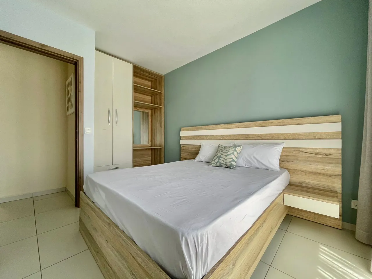 19 Bedroom3 2