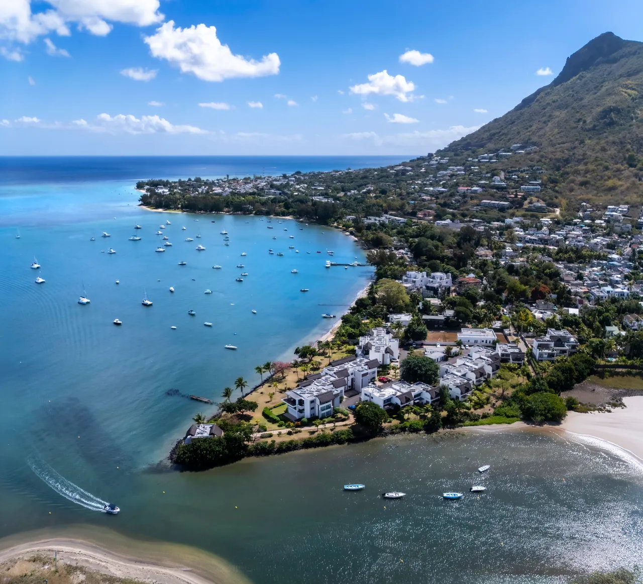 P2Properties La Mivoie 74