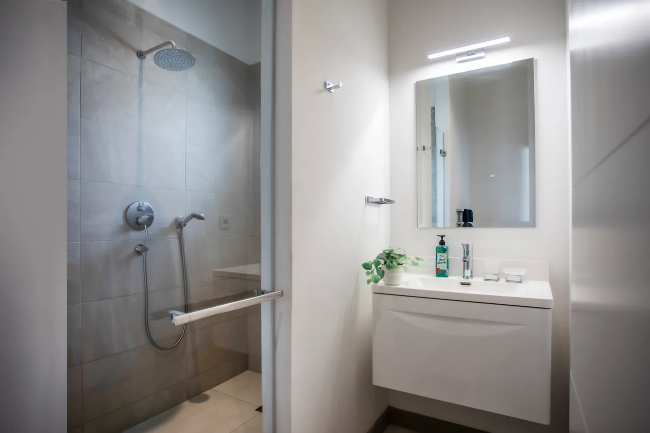 P2Properties La Mivoie 95