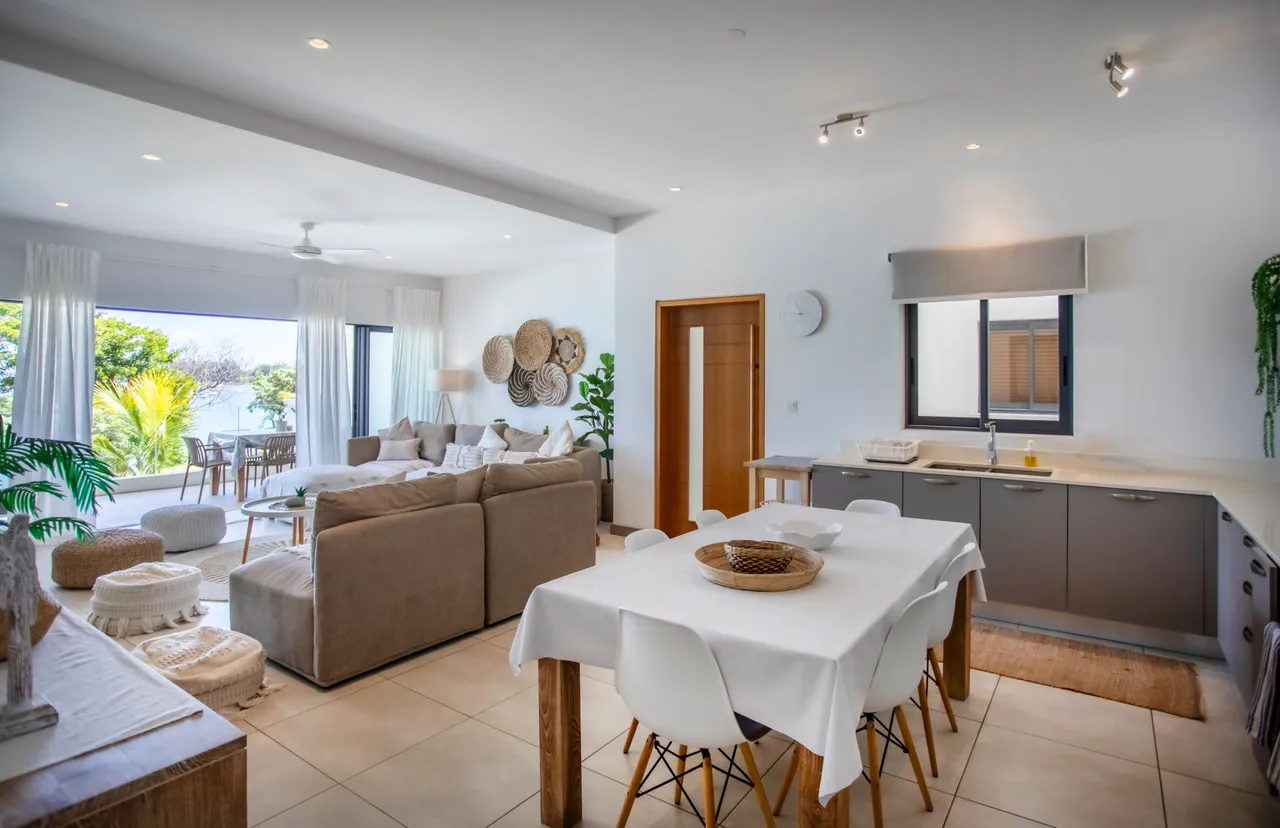 P2Properties La Mivoie 25